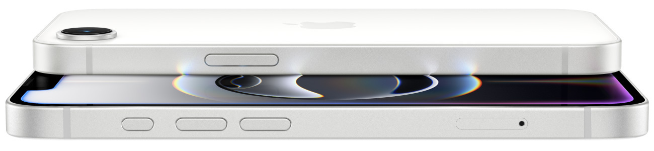 Animazione di due iPhone 16e bianchi in orizzontale, appoggiati uno sopra l’altro, che ruotano mostrando la fotocamera, il display Retina, il tasto Azione e il tasto laterale