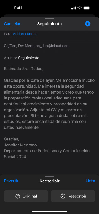 Imagen que muestra la interfaz de las Herramientas de Escritura de Apple Intelligence en el iPhone 16 Pro